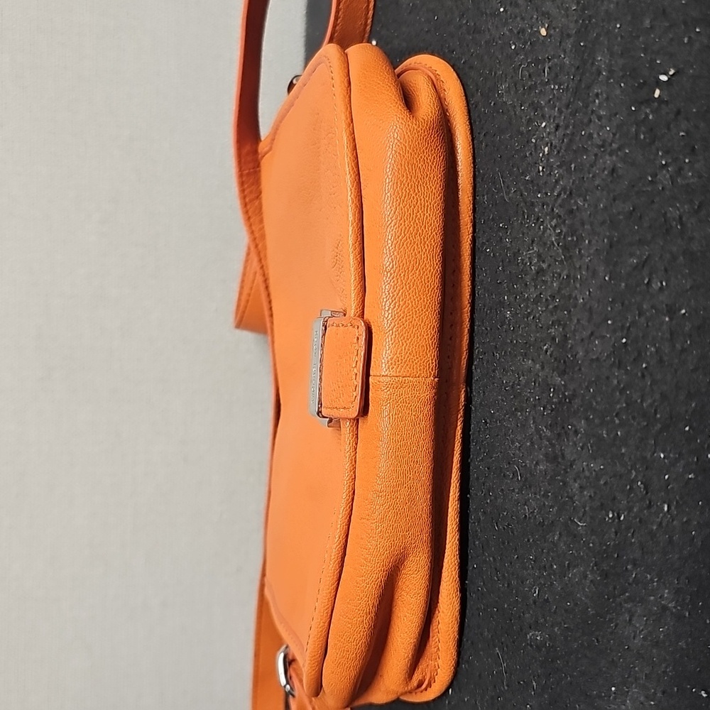 MICHAEL KORS ORANGE BUCKLE FLAP SHOULDER BAG BFPM-03-044 - Picture 6 of 8